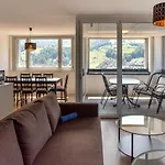 Dream View Apt With Homecinema Netflix & Loggia