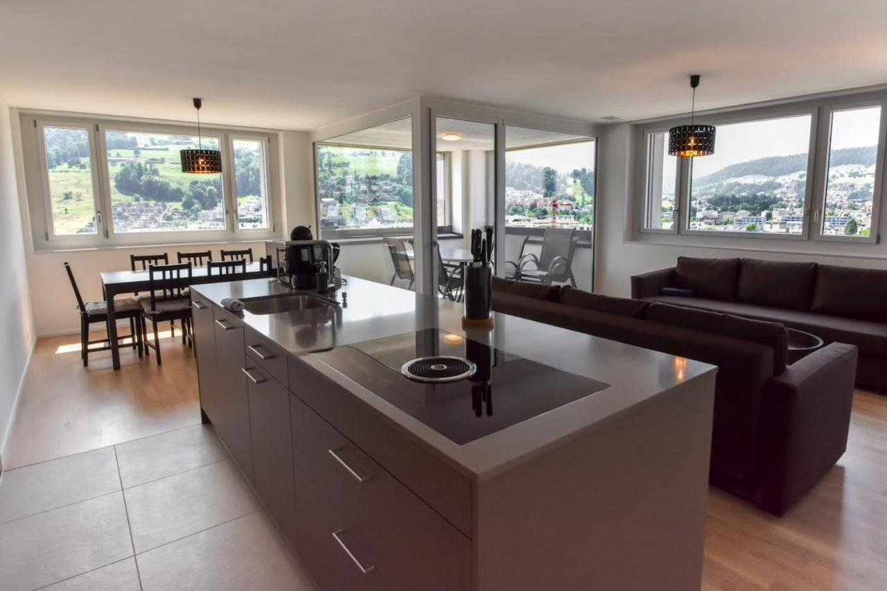 Apartment Dream View With Homecinema Netflix & Loggia