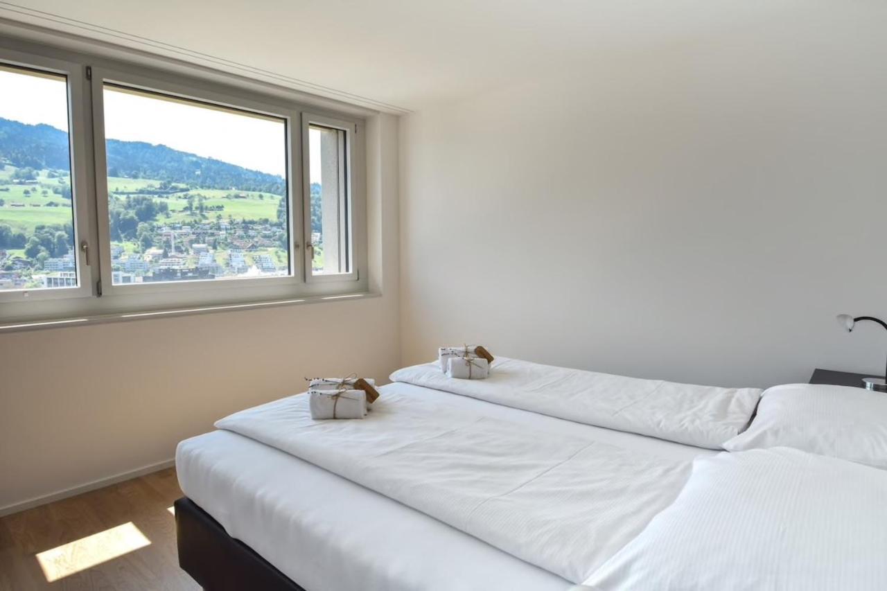 Dream View With Homecinema Netflix & Loggia Apartment *