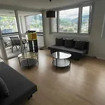 Dream View Apt With Homecinema Netflix & Loggia
