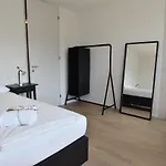 Dream View Apt With Homecinema Netflix & Loggia